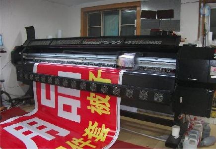 南宁喷绘广告分辨率是多少？